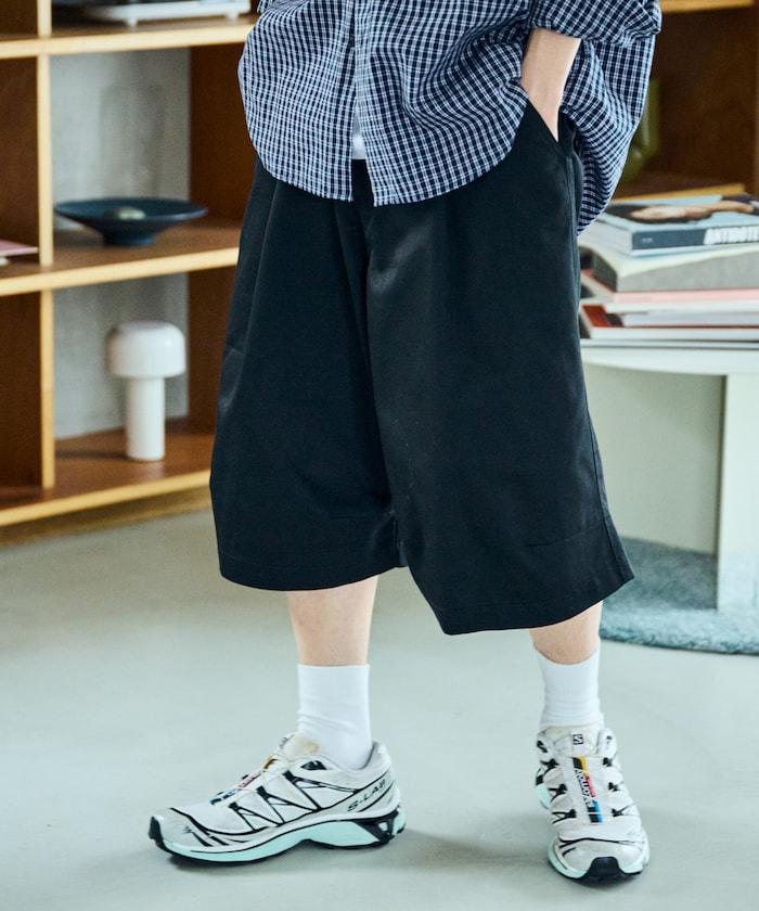 寬鬆款帆布褶皺寬腿短褲