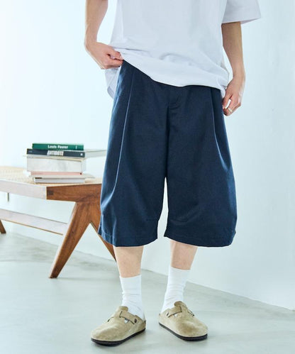 寬鬆款帆布褶皺寬腿短褲