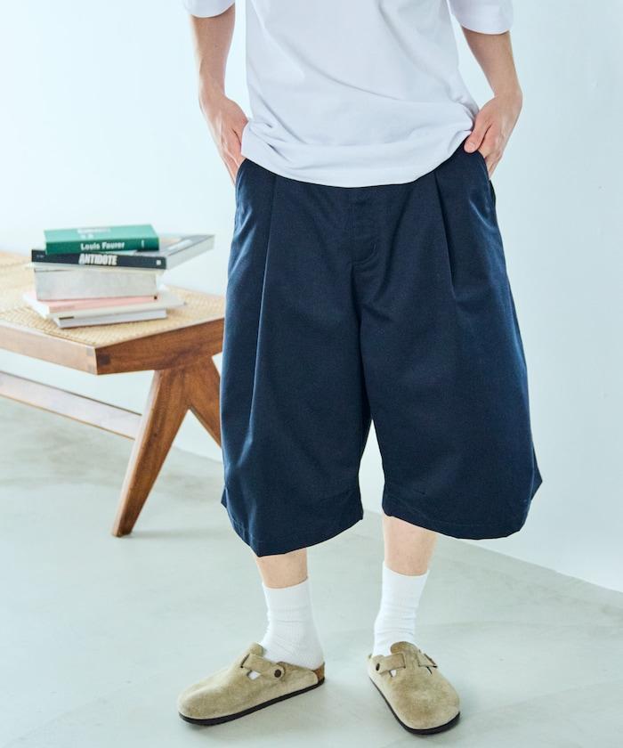 寬鬆款帆布褶皺寬腿短褲