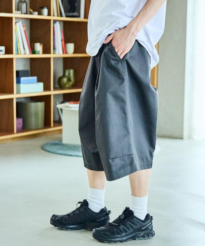 寬鬆款帆布褶皺寬腿短褲