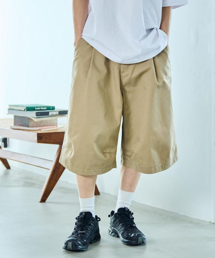 寬鬆款帆布褶皺寬腿短褲