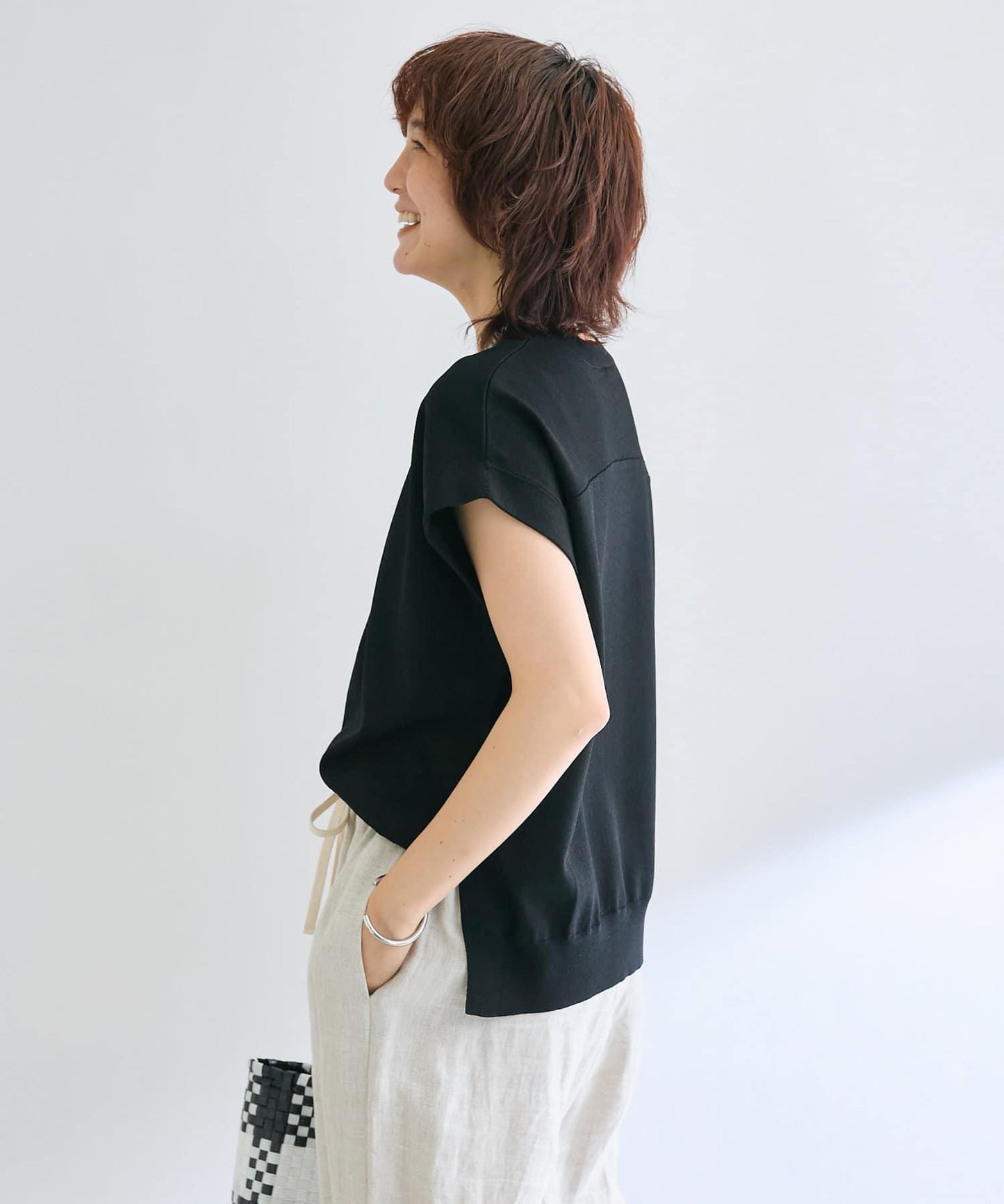 【接觸冷感】冰涼觸感肩部針織衫