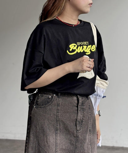 沙加拉刺繡T-shirt