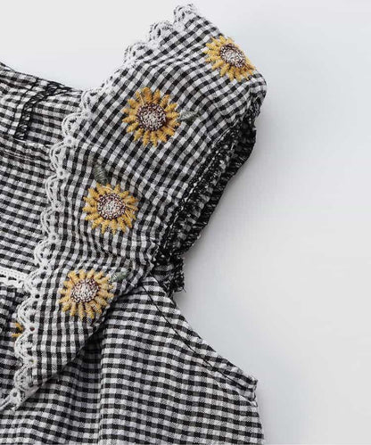 【連衣裙】領口花朵刺繡設計襯衫