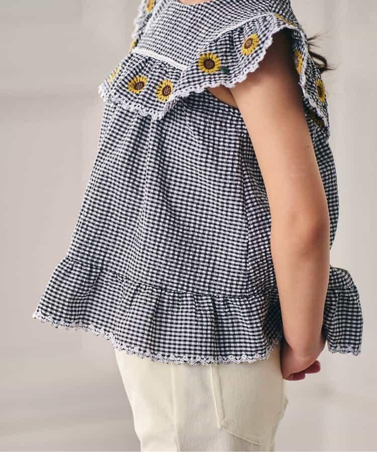 【連衣裙】領口花朵刺繡設計襯衫