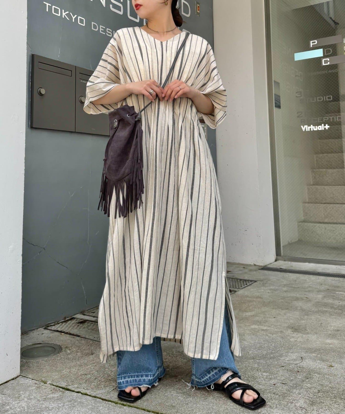 【印度】棉麻高腰折褶露肩連衣裙