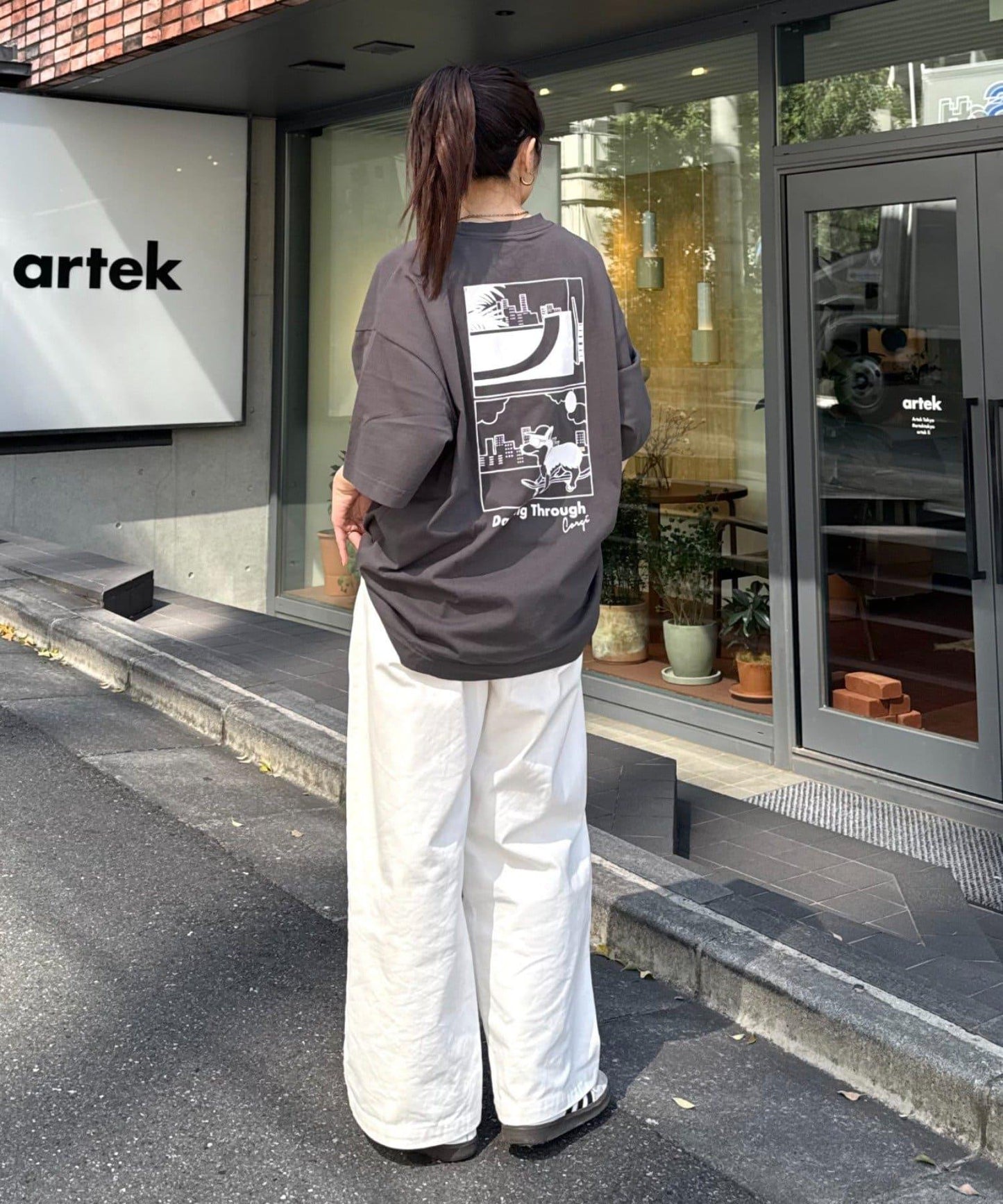 【狗狗】男女通用動物刺繡logo短袖T恤