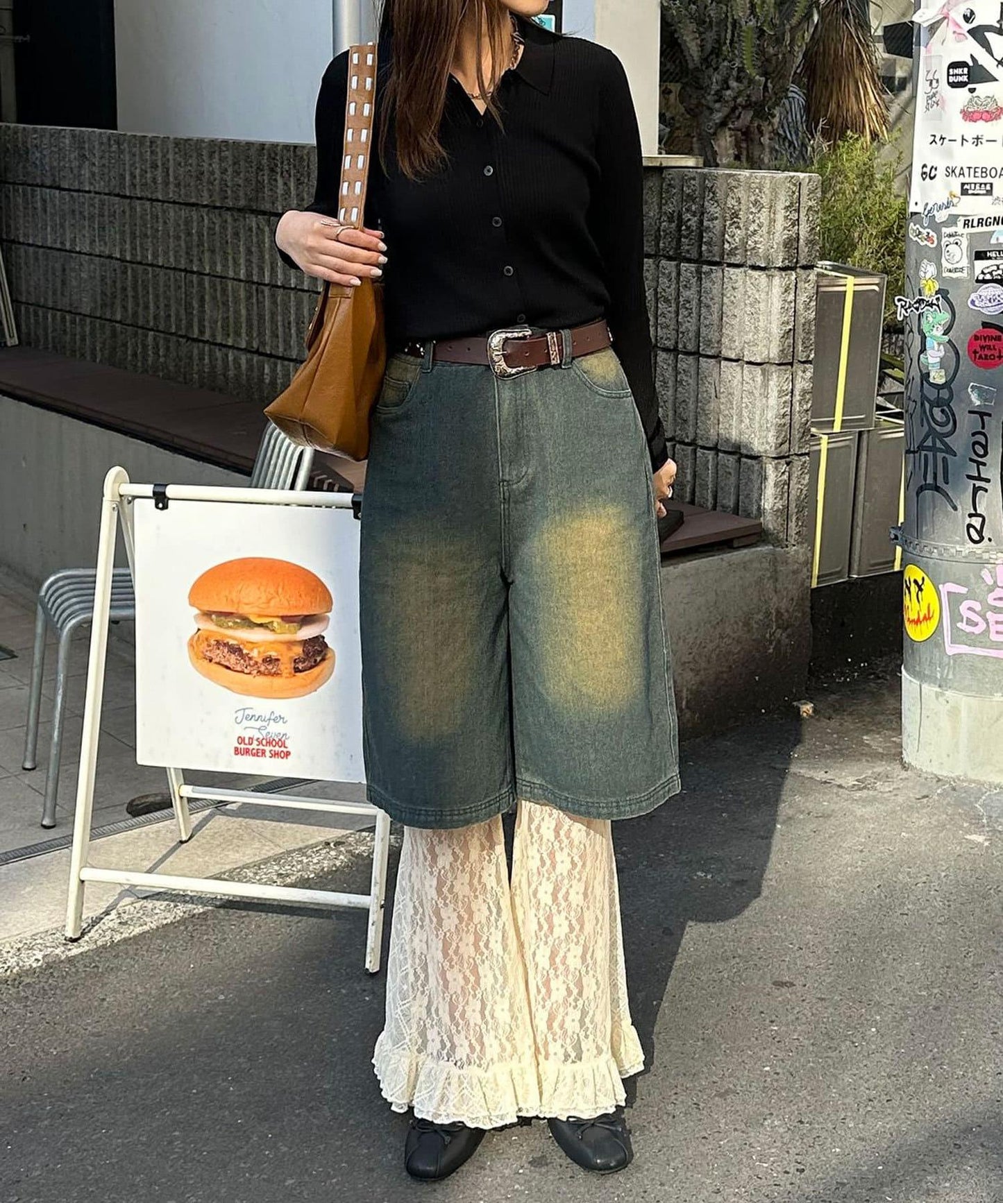 超藍色爆破沙灘褲