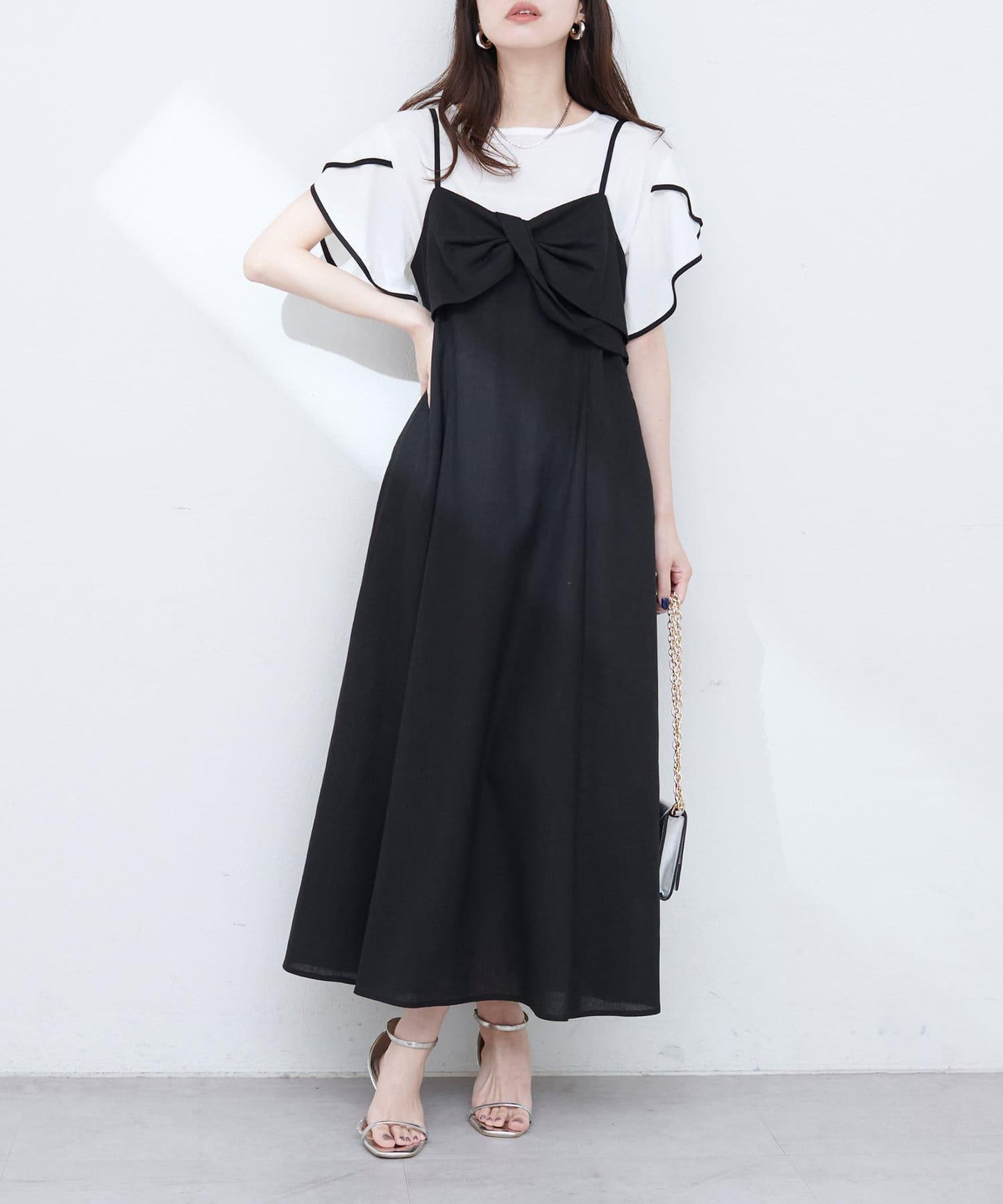 osono亞麻混紡扭曲吊帶連衣裙
