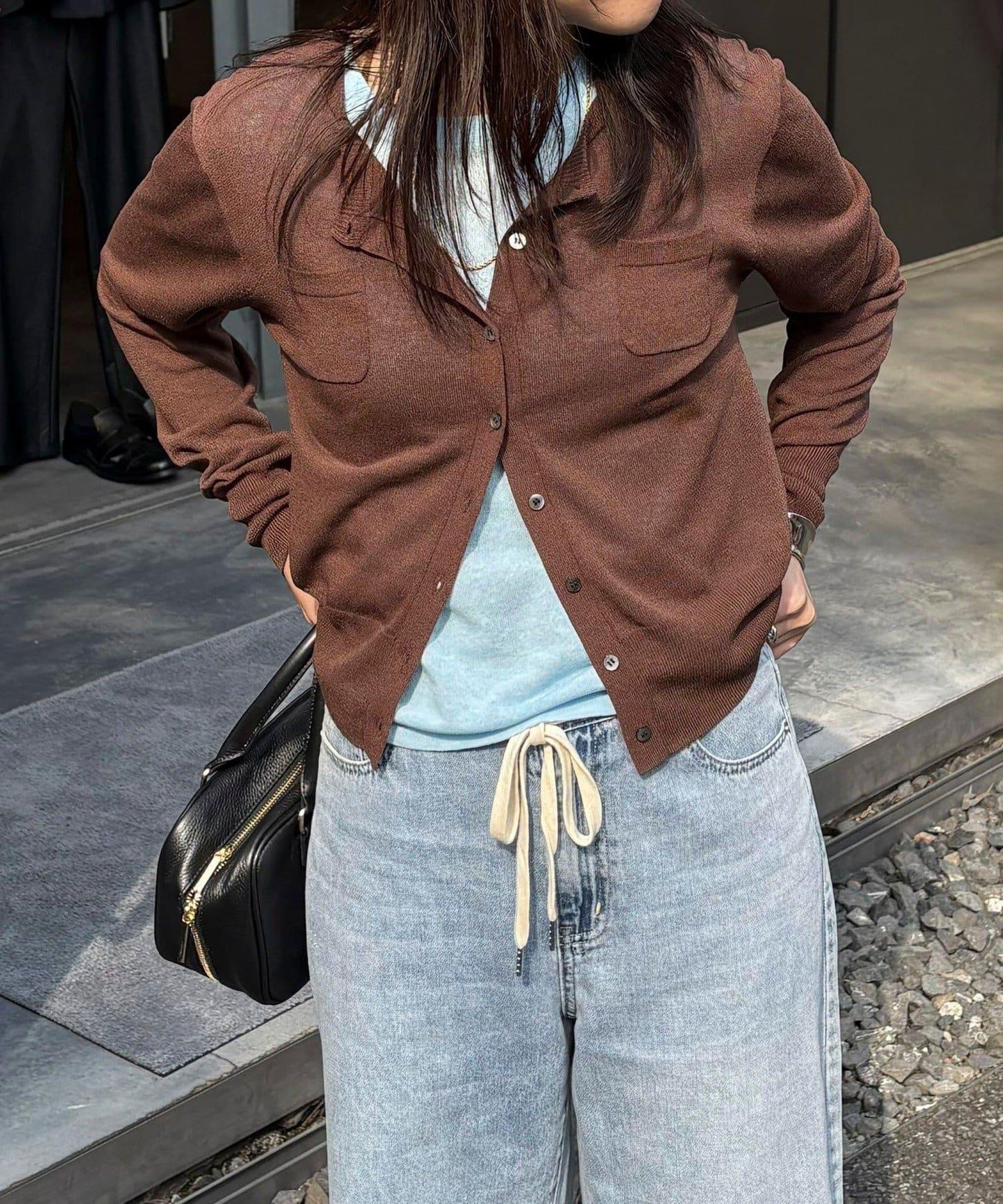 亞麻混紡帶口袋的開衫