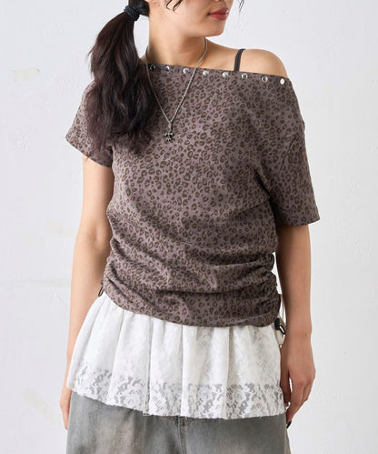 混搭 鉚釘露肩短袖上衣
