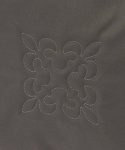 【390克/具有防水功能】帶拉鍊的科迪拉尼龍手提包