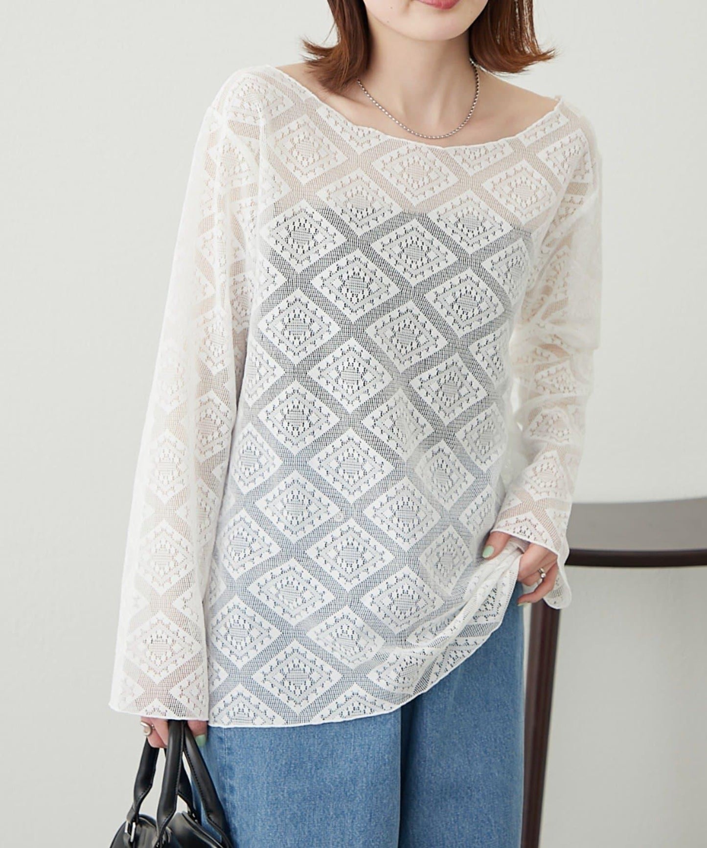 【柳樹】層疊蕾絲露背高領連衣裙