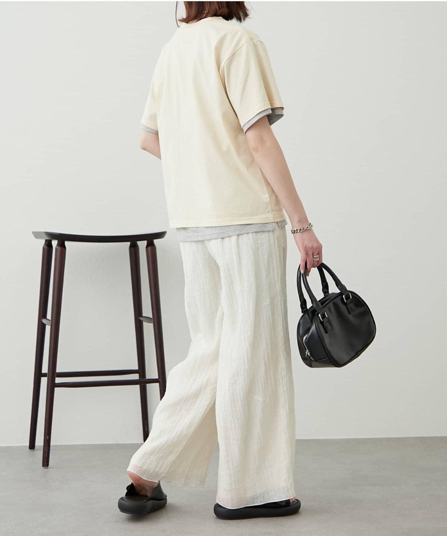 【柳樹】彩色疊層一點刺繡T恤