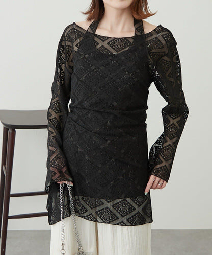 【柳樹】層疊蕾絲露背高領連衣裙