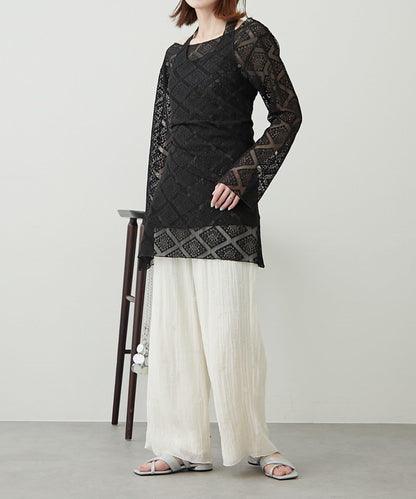 【柳樹】層疊蕾絲露背高領連衣裙