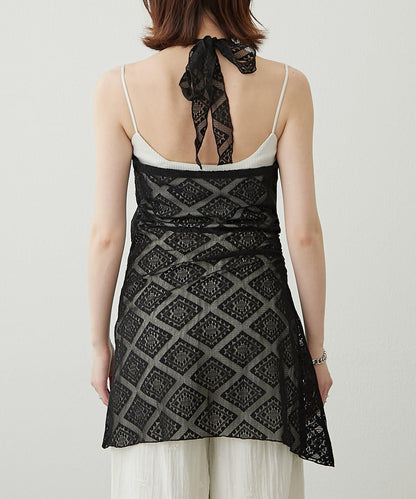 【柳樹】層疊蕾絲露背高領連衣裙