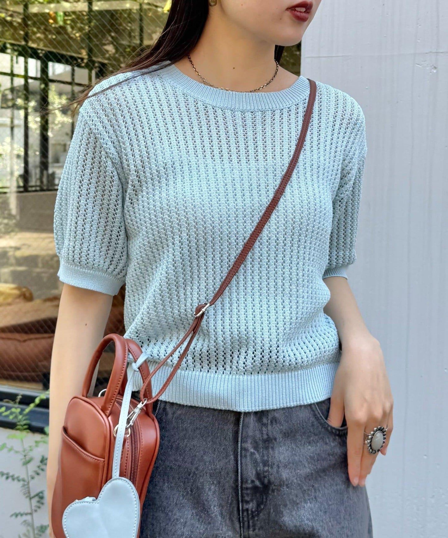 【柳樹】透孔編織緊身短袖針織衫