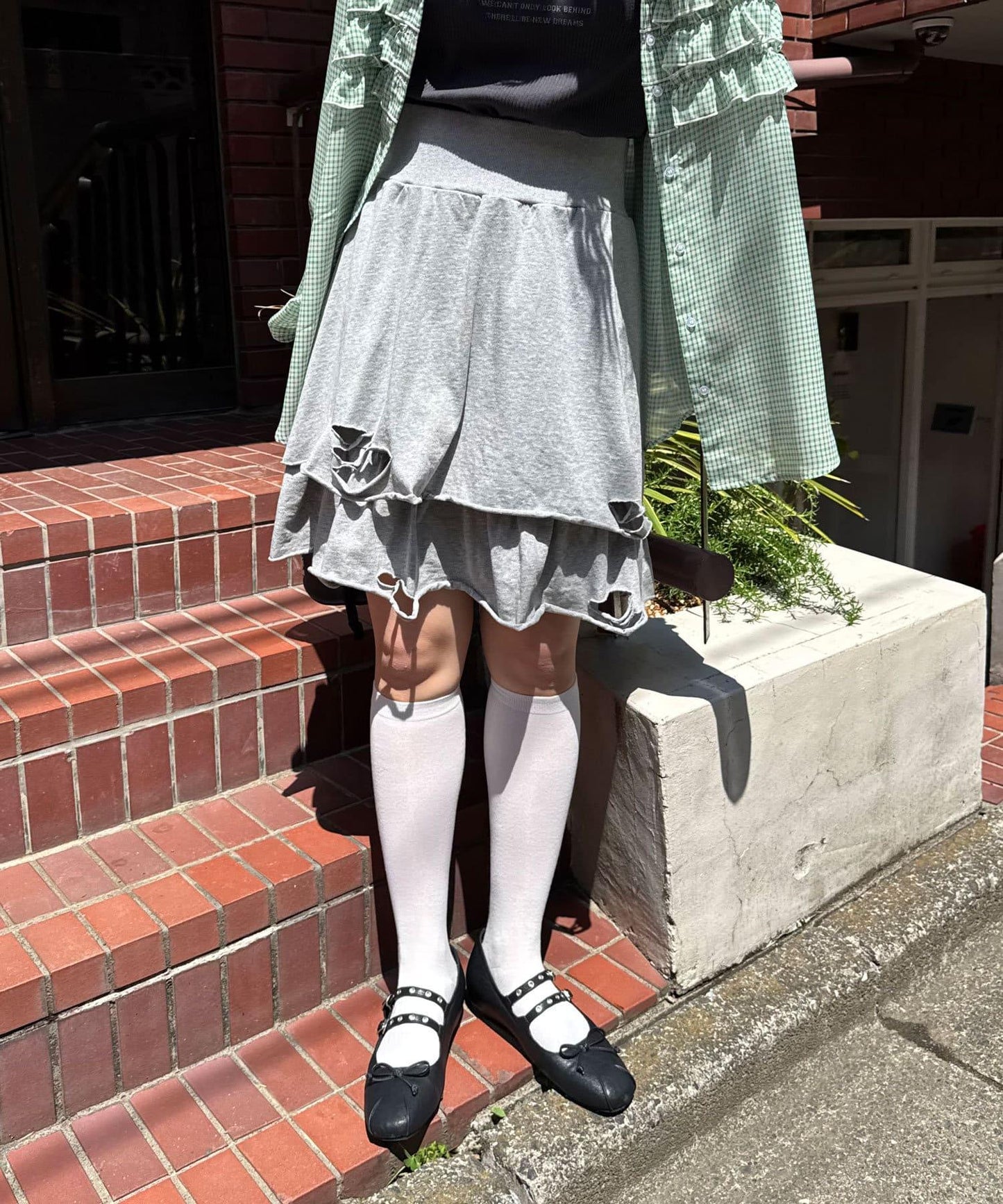 色素沉著損傷層疊迷你裙