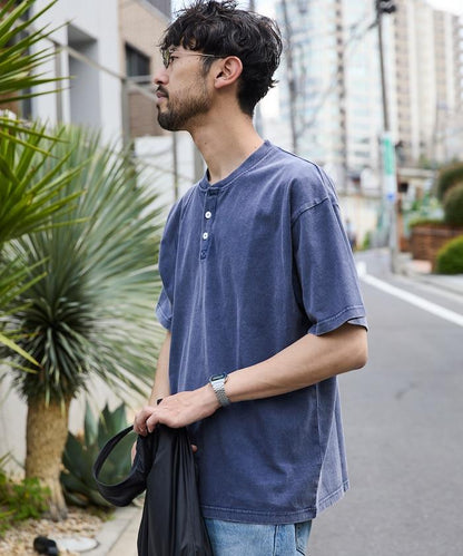 舒適版型 粉飾處理 圓領 短袖T恤