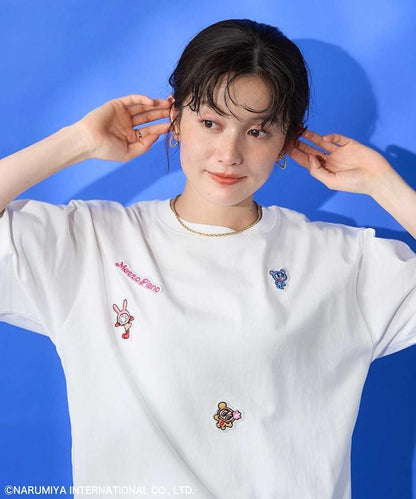 成美角色徽章T恤