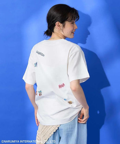 成美角色徽章T恤