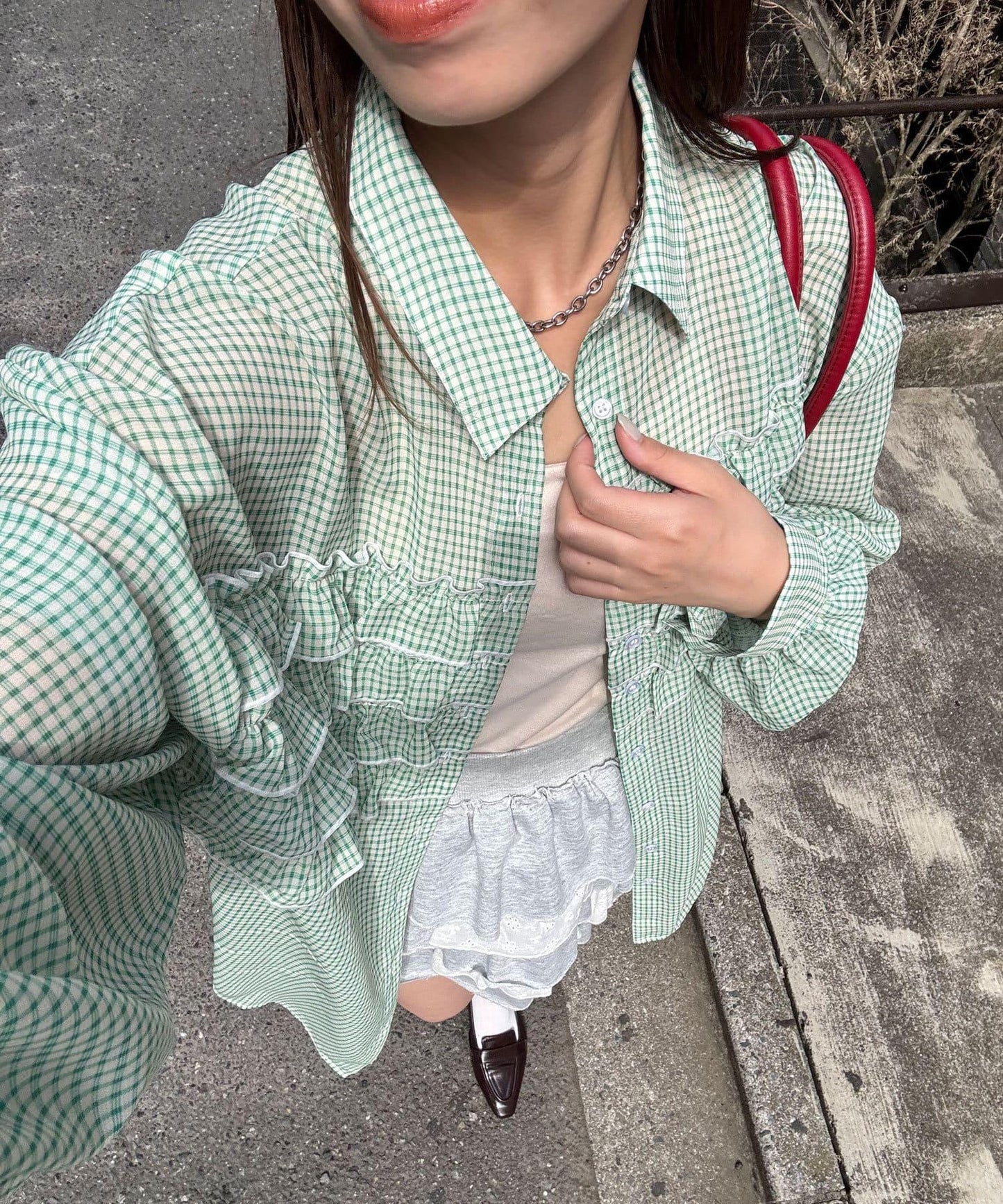 荷葉邊拼接上衣