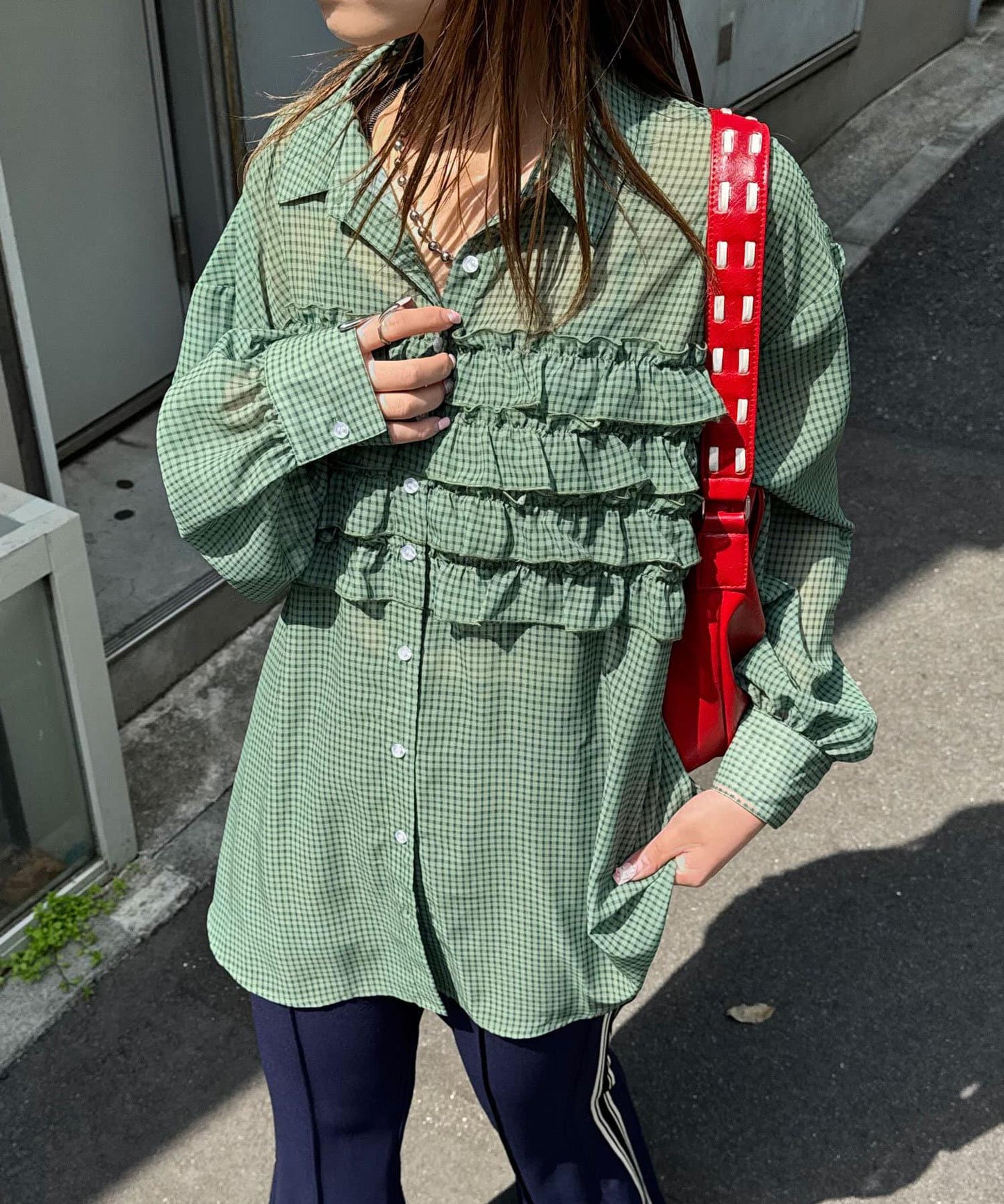 荷葉邊拼接上衣