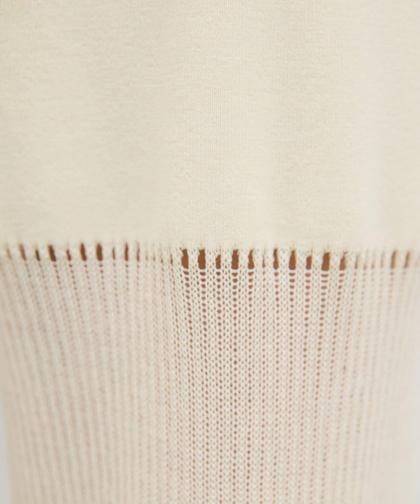 針孔透視針織褲