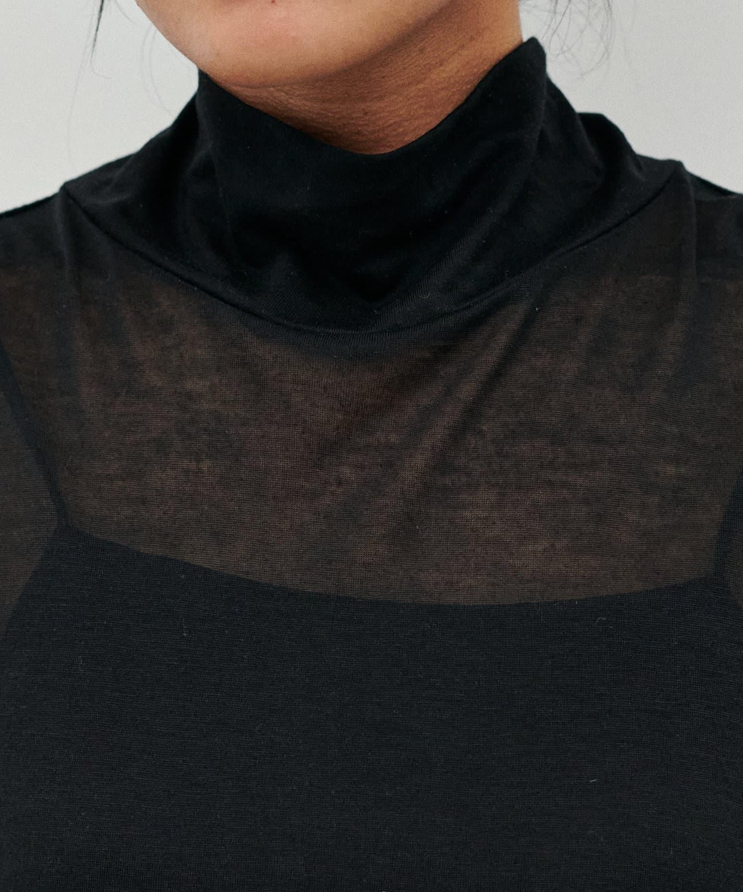 【LARUTA】透視天竺高領T恤