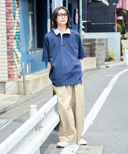 設計一點刺繡運動衫