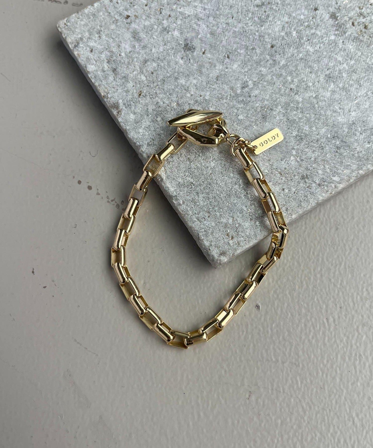 290866940