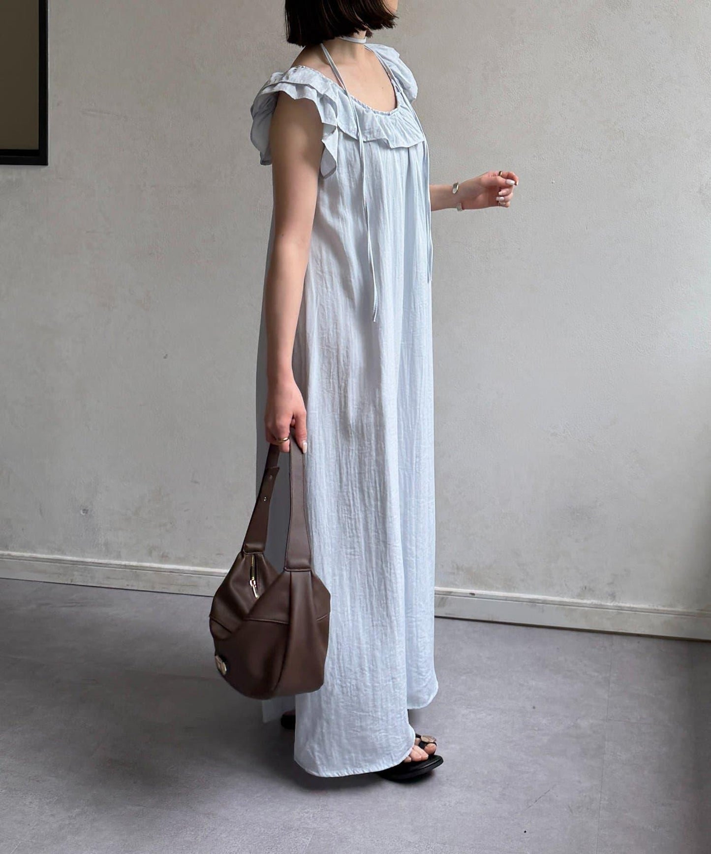 172052261