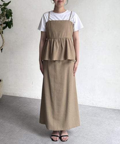 【搭配力出眾】【成熟可愛體型修飾】吊帶連衣裙×緊身裙