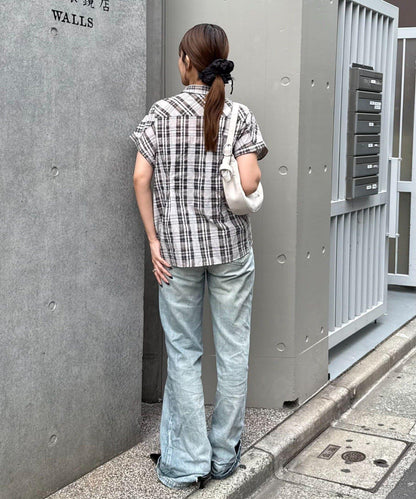 格紋襯衫