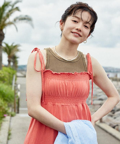 繡花收褶長款連衣裙