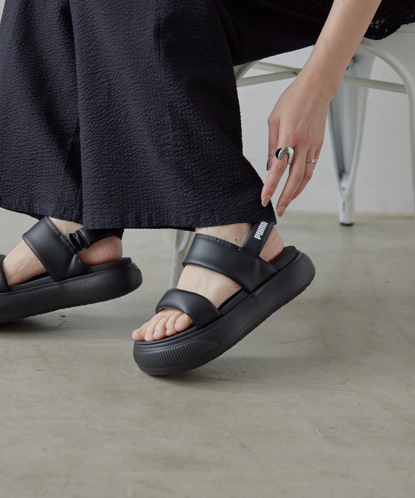 【PUMA(普馬)】女士 瑪優 厚底 拖鞋/MAYU PUFFY SANDALS