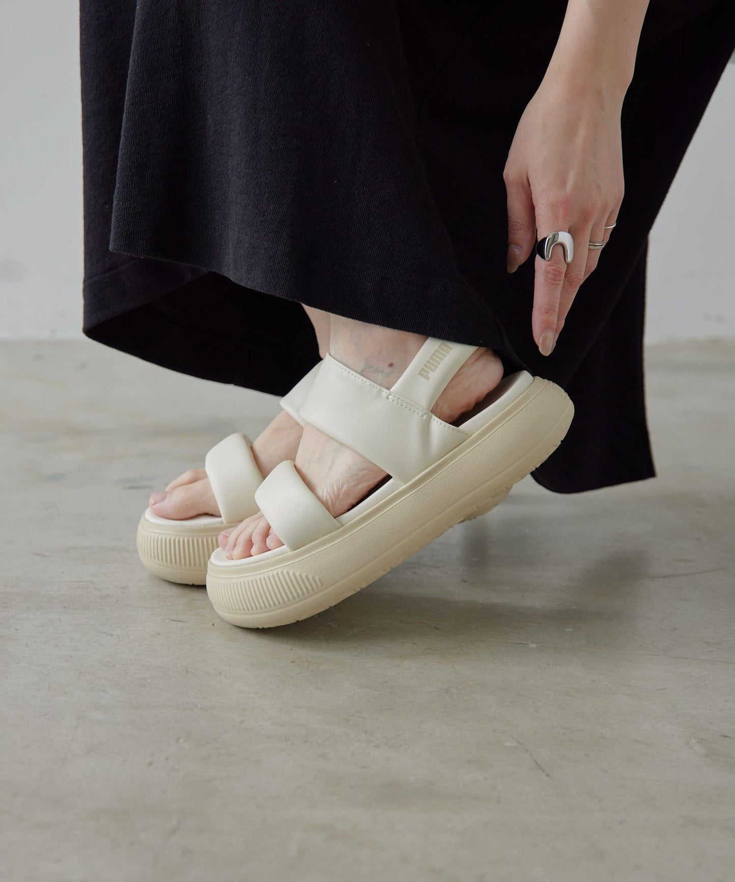 【PUMA(普馬)】女士 瑪優 厚底 拖鞋/MAYU PUFFY SANDALS