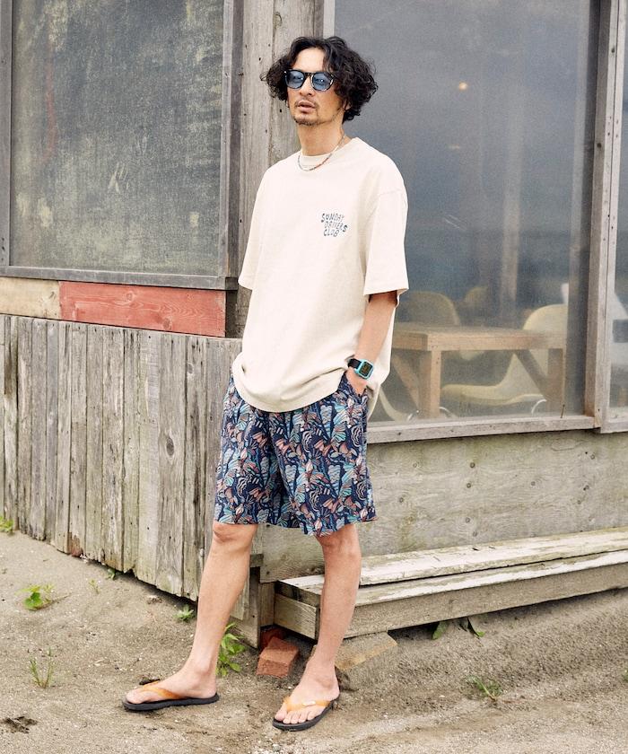 反面內側週日司機俱樂部T恤