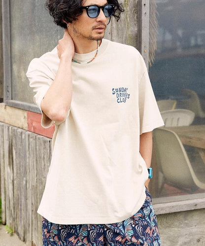 反面內側週日司機俱樂部T恤