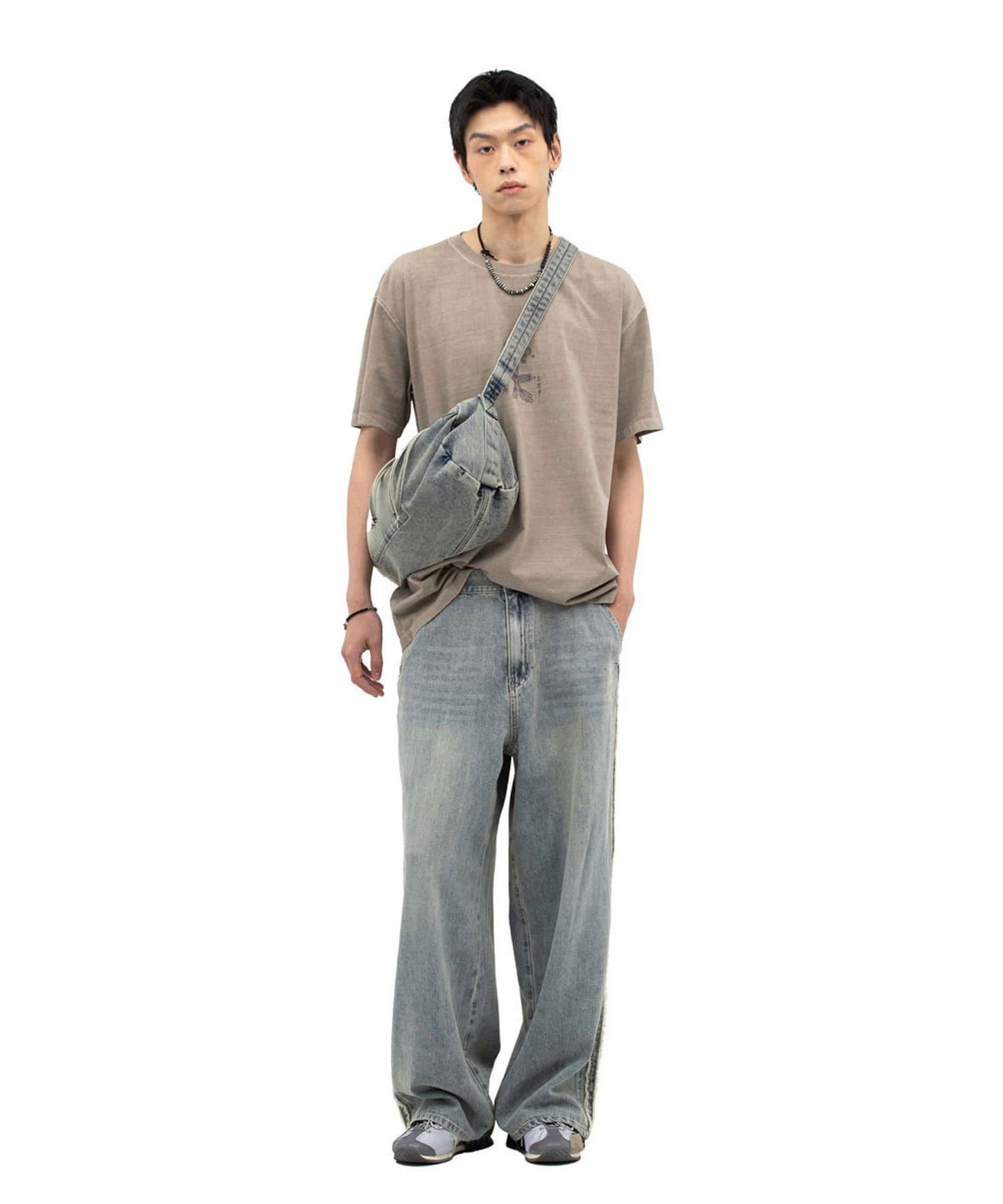 【DEFGARMENTS/デフグラメンツ】側軌直筒牛仔褲