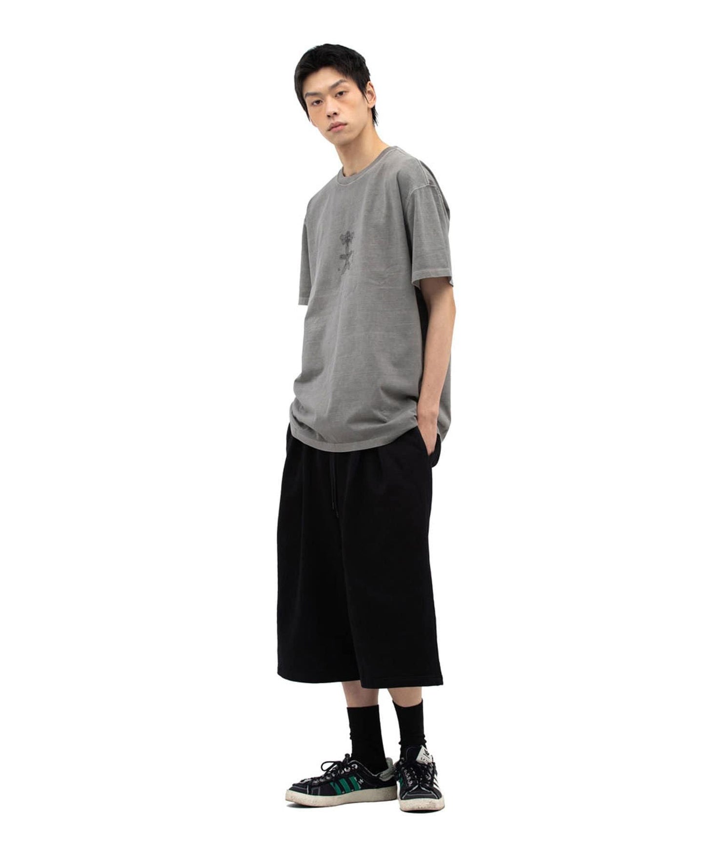 【DEFGARMENTS/デフグラメンツ】寬鬆豬豬絨短褲