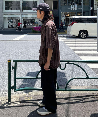 大口袋短袖襯衫