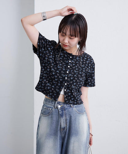 小花兒短款開衫