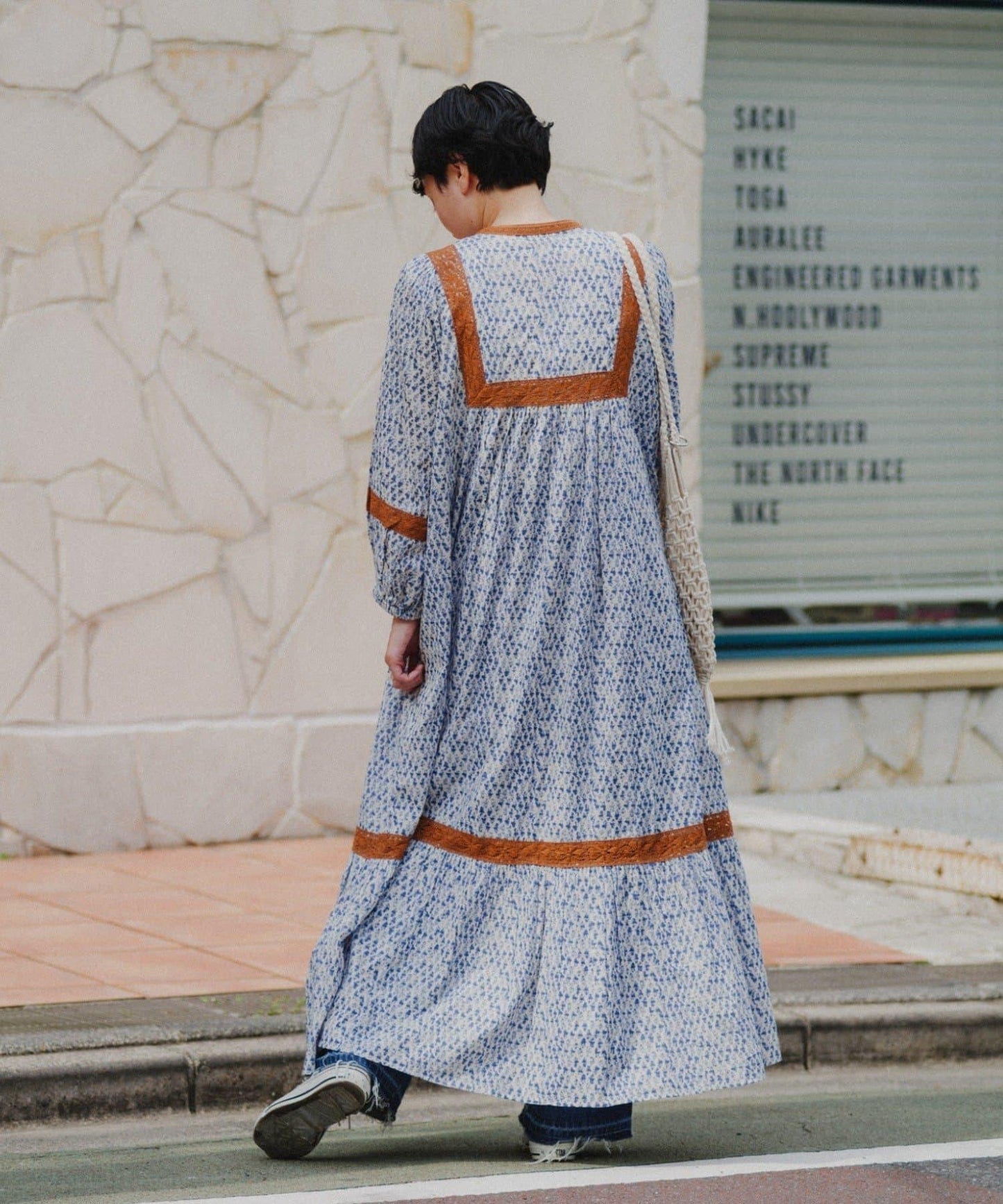 aguni配色花邊印花蓬鬆連衣裙