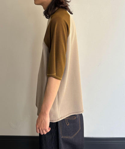 一點刺繡拉鍊拉桿圓領保暖短袖T恤