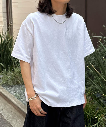 重量箱型剪影T恤