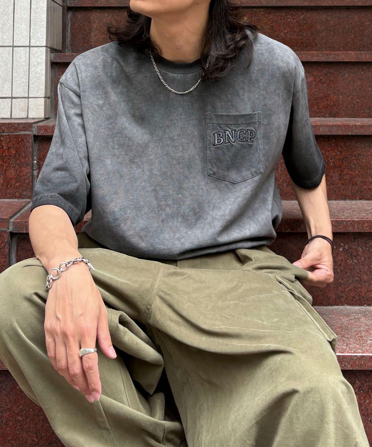 超級淡彩刺繡T恤