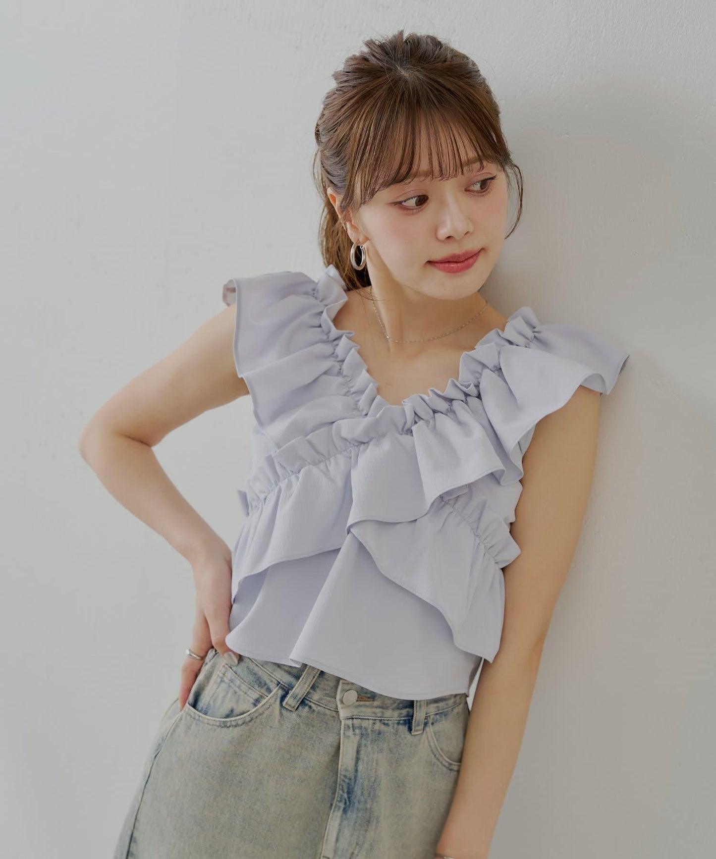 【限定】無袖交叉褶邊設計襯衫