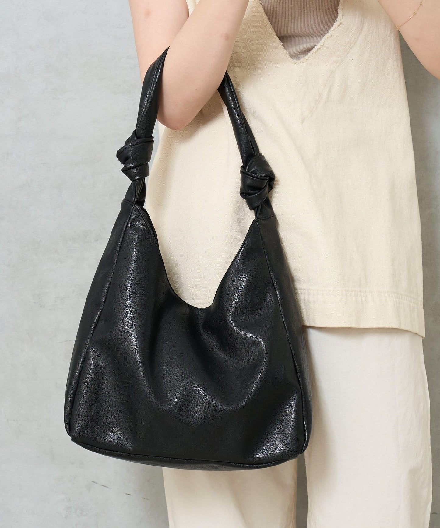 仿皮單肩包 三角形